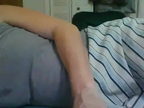 Snapshot of Emilylyn2501 chatting on December 20, 2024, 10:43 pm Emilylyn2501 online show from December 20, 2024, 10:43 pm
