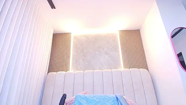 kata hazel online show from March 25, 2026, 7:20 pm