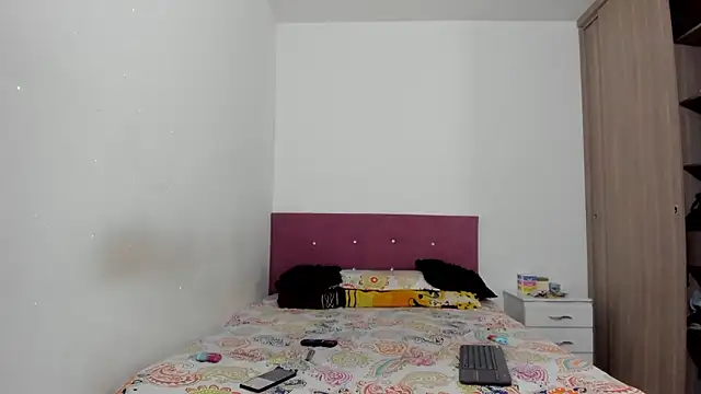 HeellBoy  online show from February 25, 2026, 5:00 pm