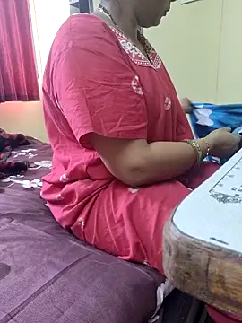 samitasharma online show from October 4, 2025, 8:34 am