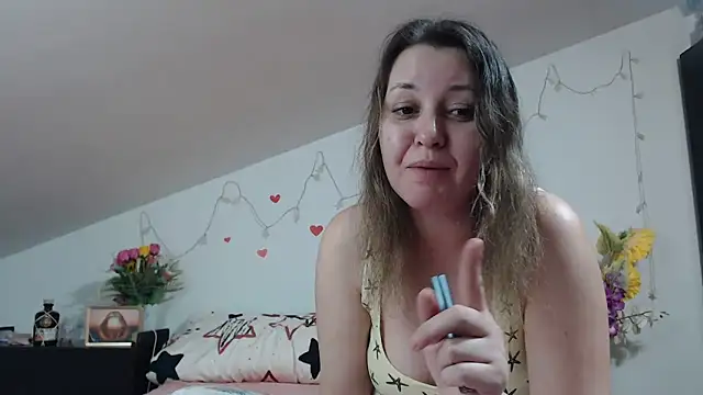 Snapshot of SweetMaddy888 chatting on February 11, 2026, 6:13 pm SweetMaddy888 online show from February 11, 2026, 6:13 pm