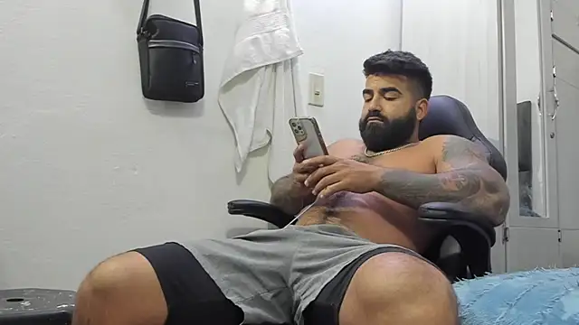 Lyon vach online show from January 14, 2025, 1:06 pm