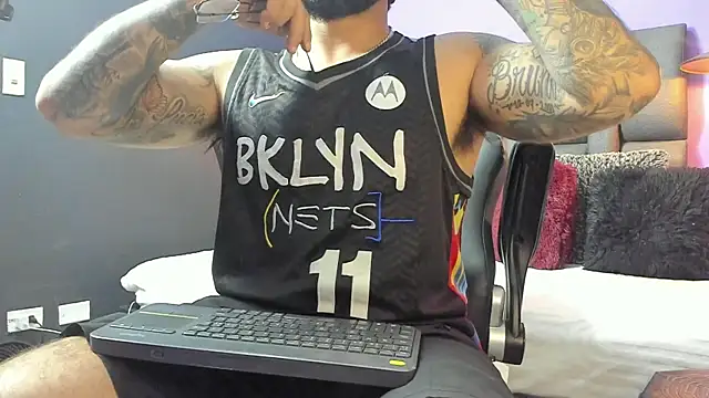 Lyon vach online show from September 18, 2025, 9:17 pm