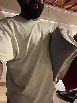 Lyon vach online show from March 10, 2026, 10:04 pm