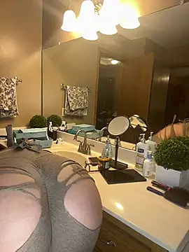 Snapshot of JusticeXXX68 chatting on December 27, 2024, 4:47 am JusticeXXX68 online show from December 27, 2024, 4:47 am