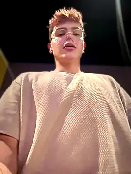 PRINCE STEV online show from October 14, 2025, 10:54 pm