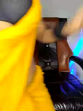 Snapshot of Black-Pearll chatting on January 30, 2025, 2:47 pm Black-Pearll online show from January 30, 2025, 2:47 pm