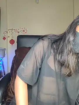 Black-Pearll online show from April 7, 2026, 6:25 am