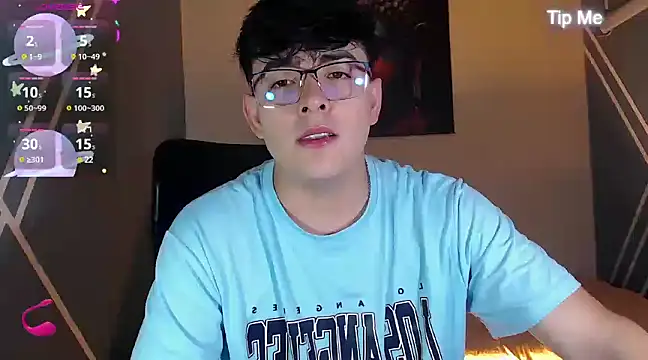 Snapshot of nolan_twink1 chatting on December 1, 2024, 5:46 pm nolan twink1 online show from December 1, 2024, 5:46 pm