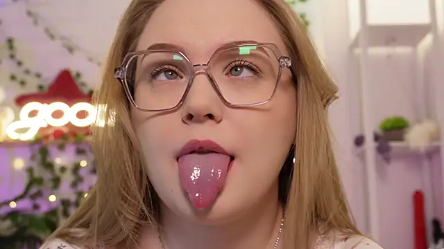 MonicaAsis online show from February 3, 2026, 5:51 pm