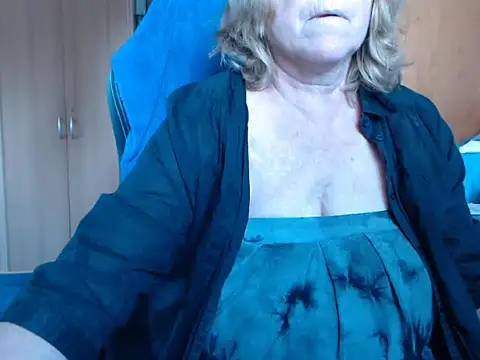 Snapshot of _sunshine__ chatting on October 1, 2025, 6:52 am sunshine online show from October 1, 2025, 6:52 am