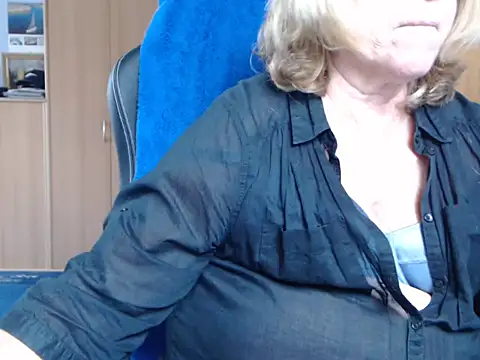 Snapshot of _sunshine__ chatting on October 26, 2025, 7:36 am sunshine online show from October 26, 2025, 7:36 am