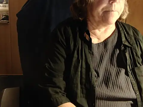 Snapshot of _sunshine__ chatting on November 13, 2025, 5:12 pm sunshine online show from November 13, 2025, 5:12 pm