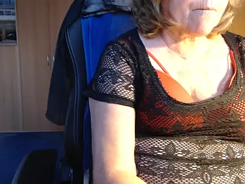 Snapshot of _sunshine__ chatting on March 3, 2026, 5:08 pm sunshine online show from March 3, 2026, 5:08 pm