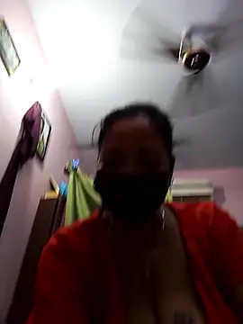 Snapshot of Tamil_sreelekha chatting on September 28, 2025, 2:17 am Tamil sreelekha online show from September 28, 2025, 2:17 am