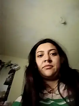 CORALINE GREYM online show from September 27, 2025, 6:51 am