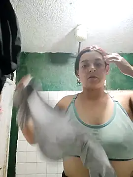 CORALINE GREYM online show from September 29, 2025, 2:16 am