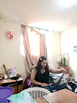 CORALINE GREYM online show from September 29, 2025, 5:07 pm