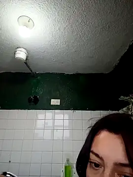 CORALINE GREYM online show from October 14, 2025, 11:22 am