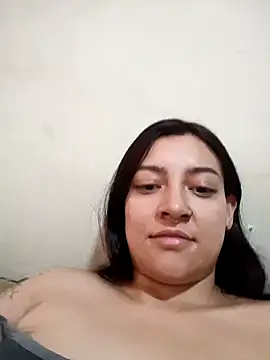 CORALINE GREYM online show from October 16, 2025, 12:50 pm