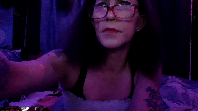 Snapshot of MizzAmy1 chatting on December 30, 2024, 11:26 am MizzAmy1 online show from December 30, 2024, 11:26 am