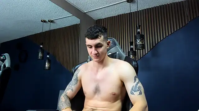 JacksonOlsenn online show from January 14, 2025, 5:45 pm