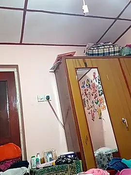 onisha online show from November 6, 2025, 12:28 pm