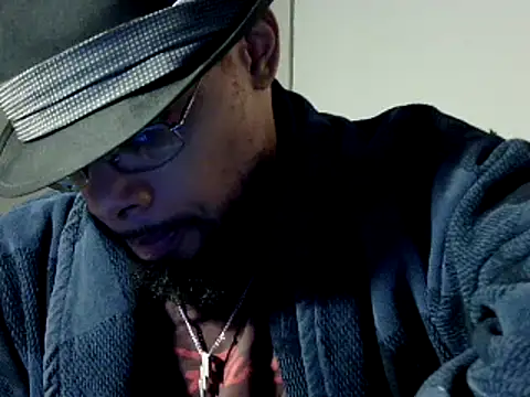 Snapshot of WhiskeyWood_DuhGOD chatting on December 3, 2024, 2:25 am WhiskeyWood DuhGOD online show from December 3, 2024, 2:25 am