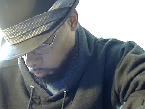 Snapshot of WhiskeyWood_DuhGOD chatting on December 6, 2024, 5:22 pm WhiskeyWood DuhGOD online show from December 6, 2024, 5:22 pm
