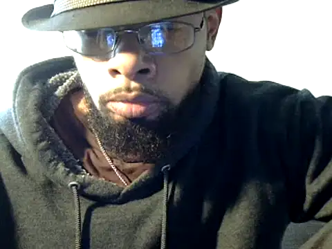 Snapshot of WhiskeyWood_DuhGOD chatting on December 11, 2024, 5:26 pm WhiskeyWood DuhGOD online show from December 11, 2024, 5:26 pm