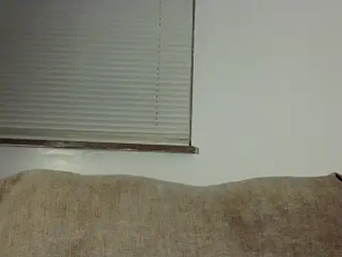 Snapshot of WhiskeyWood_DuhGOD chatting on December 26, 2024, 2:33 am WhiskeyWood DuhGOD online show from December 26, 2024, 2:33 am