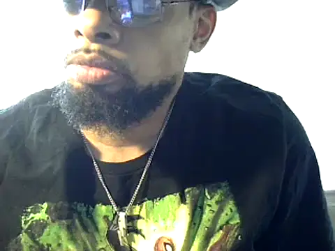 Snapshot of WhiskeyWood_DuhGOD chatting on December 27, 2024, 5:26 pm WhiskeyWood DuhGOD online show from December 27, 2024, 5:26 pm