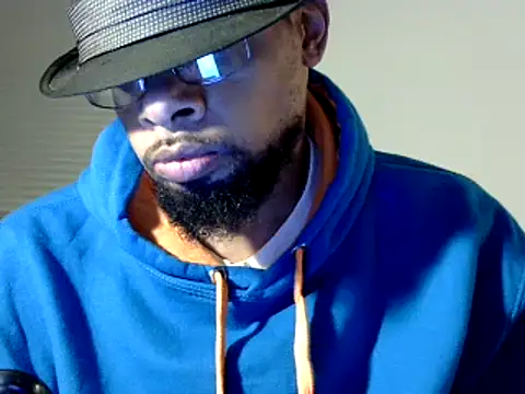 Snapshot of WhiskeyWood_DuhGOD chatting on January 1, 2025, 1:26 am WhiskeyWood DuhGOD online show from January 1, 2025, 1:26 am