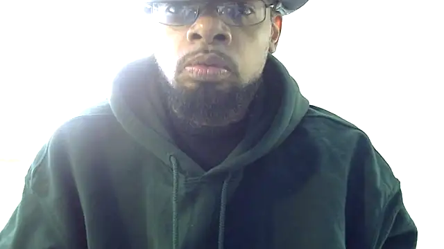 Snapshot of WhiskeyWood_DuhGOD chatting on January 9, 2025, 5:11 pm WhiskeyWood DuhGOD online show from January 9, 2025, 5:11 pm