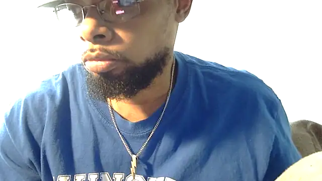 Snapshot of WhiskeyWood_DuhGOD chatting on February 3, 2025, 5:14 pm WhiskeyWood DuhGOD online show from February 3, 2025, 5:14 pm