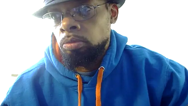 Snapshot of WhiskeyWood_DuhGOD chatting on February 7, 2025, 5:40 pm WhiskeyWood DuhGOD online show from February 7, 2025, 5:40 pm