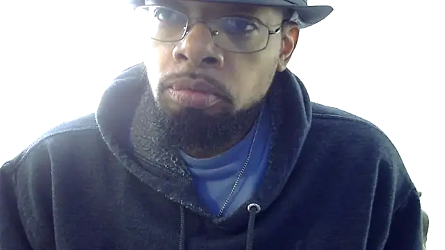 Snapshot of WhiskeyWood_DuhGOD chatting on February 21, 2025, 5:20 pm WhiskeyWood DuhGOD online show from February 21, 2025, 5:20 pm