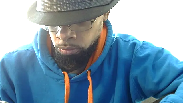 Snapshot of WhiskeyWood_DuhGOD chatting on February 24, 2025, 5:20 pm WhiskeyWood DuhGOD online show from February 24, 2025, 5:20 pm