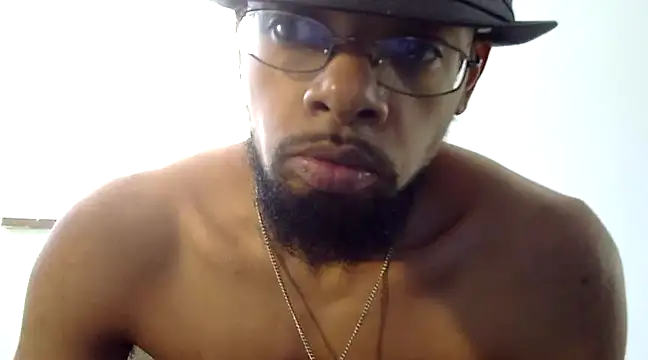 Snapshot of WhiskeyWood_DuhGOD chatting on March 12, 2025, 7:38 pm WhiskeyWood DuhGOD online show from March 12, 2025, 7:38 pm