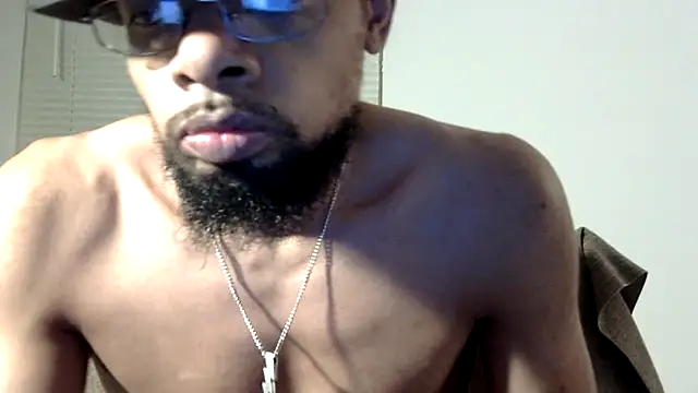 Snapshot of WhiskeyWood_DuhGOD chatting on March 20, 2025, 1:24 am WhiskeyWood DuhGOD online show from March 20, 2025, 1:24 am