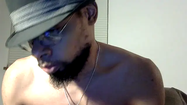 Snapshot of WhiskeyWood_DuhGOD chatting on March 21, 2025, 1:13 am WhiskeyWood DuhGOD online show from March 21, 2025, 1:13 am