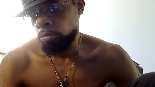Snapshot of WhiskeyWood_DuhGOD chatting on March 21, 2025, 7:35 pm WhiskeyWood DuhGOD online show from March 21, 2025, 7:35 pm