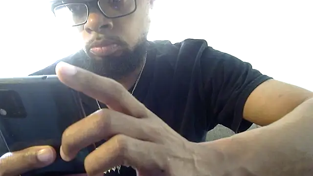Snapshot of WhiskeyWood_DuhGOD chatting on September 19, 2025, 4:29 pm WhiskeyWood DuhGOD online show from September 19, 2025, 4:29 pm