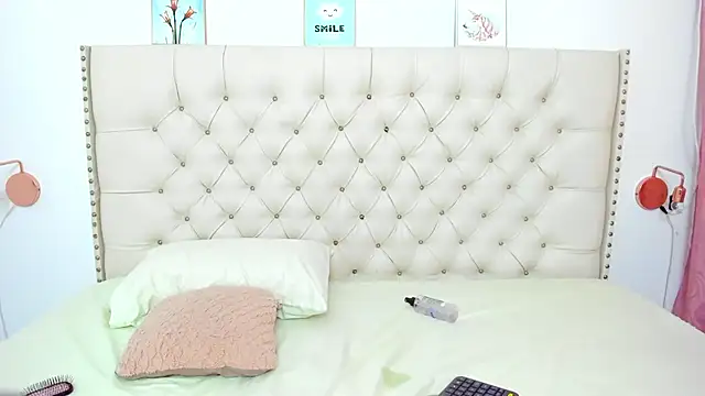 Kim Eli online show from January 6, 2025, 7:45 pm