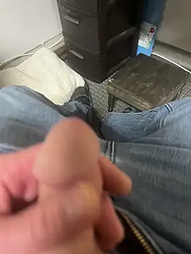 Firedad72FD online show from February 7, 2025, 10:52 pm