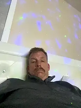 Firedad72FD online show from September 27, 2025, 8:52 am