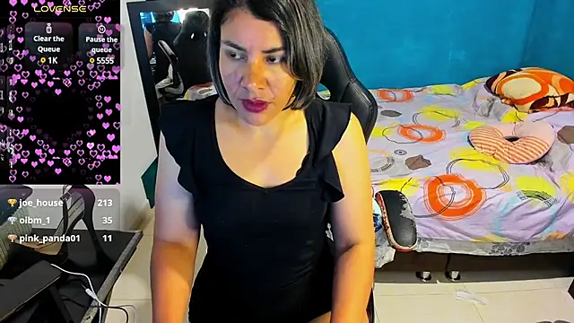 peanut tangerine online show from March 9, 2025, 12:31 am