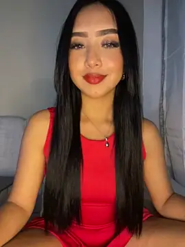 SOPHIACANDY19  online show from February 15, 2025, 1:42 am