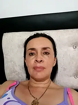 Samantha Sullivan  online show from December 3, 2024, 2:25 am