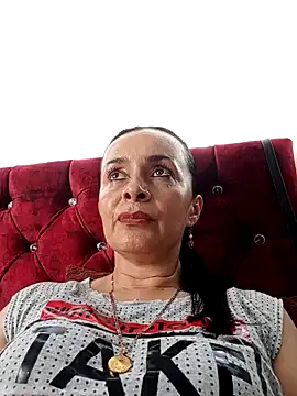 Samantha Sullivan  online show from December 17, 2024, 4:21 pm